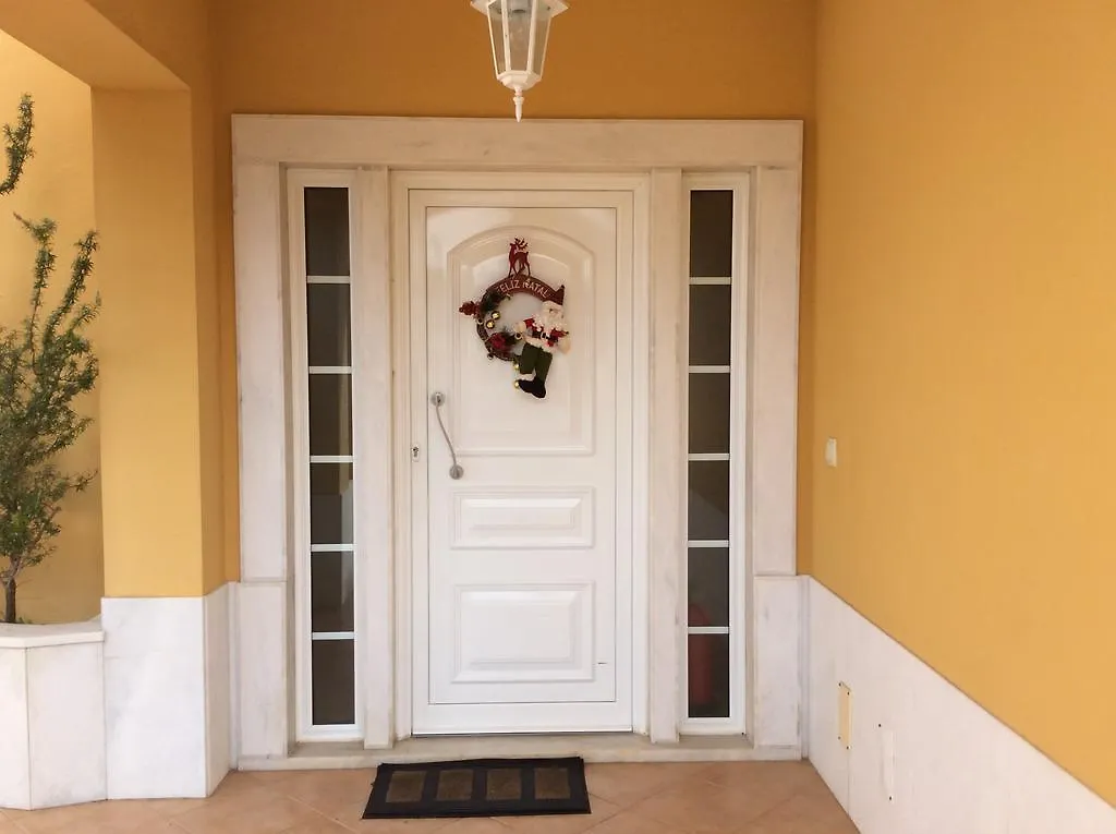 Villa Dos Teixos Cascais Homestay